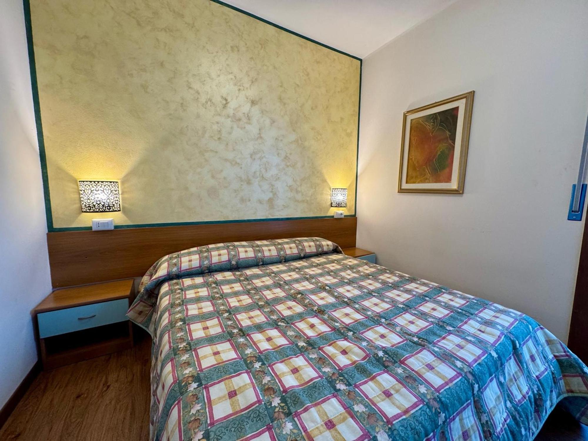 Premium Apartments Peschiera Peschiera del Garda Luaran gambar